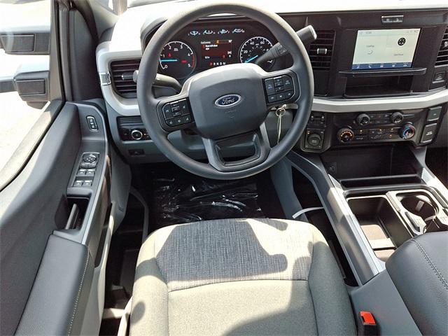 Photo of 2025 Carbonized Gray Metallic Ford F-250