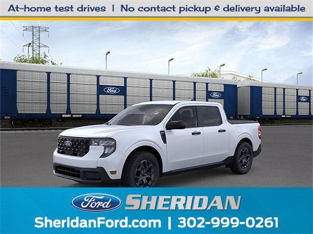 Photo of 2025 White Metallic Ford Maverick
