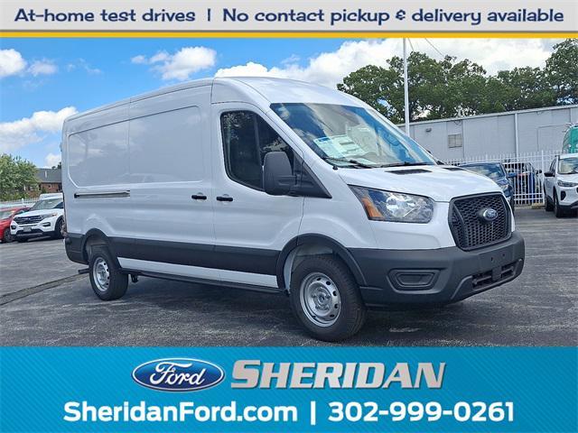 Photo of 2025 Oxford White Ford Transit-150