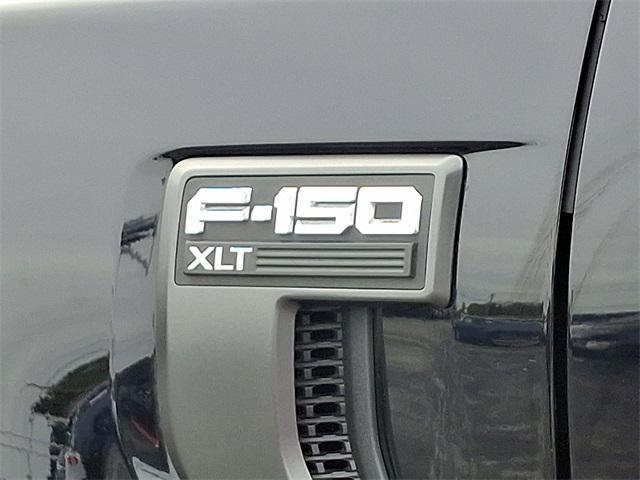 Photo of 2022 Agate Black Metallic Ford F-150