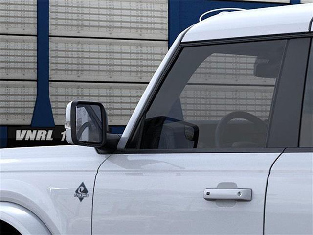 Photo of 2025 Oxford White Ford Bronco