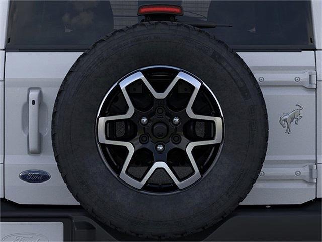 Photo of 2025 Oxford White Ford Bronco