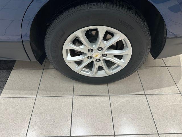 Photo of 2019 Pacific Blue Metallic Chevrolet Equinox