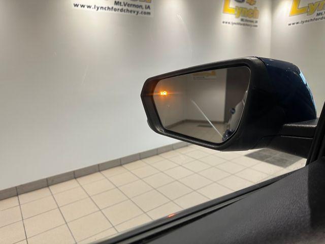Photo of 2019 Pacific Blue Metallic Chevrolet Equinox
