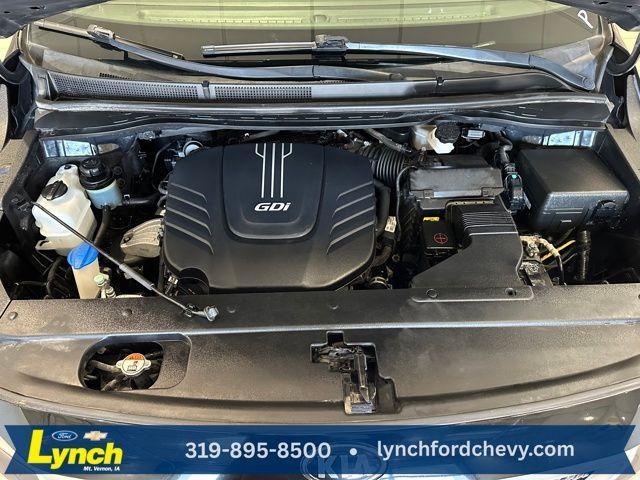 Photo of 2017 Aurora Black Kia Sedona