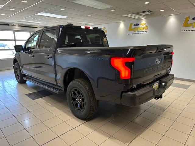 Photo of 2025 Blue Ford F-150 Lightning