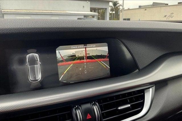 Photo of 2022 Vulcano Black Metallic Alfa Romeo Stelvio