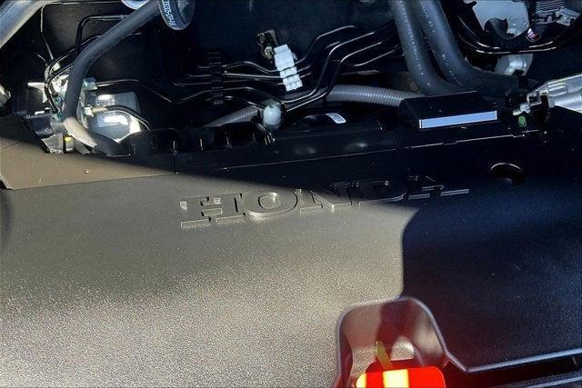 Photo of 2024 Crystal Black Pearl Honda HR-V