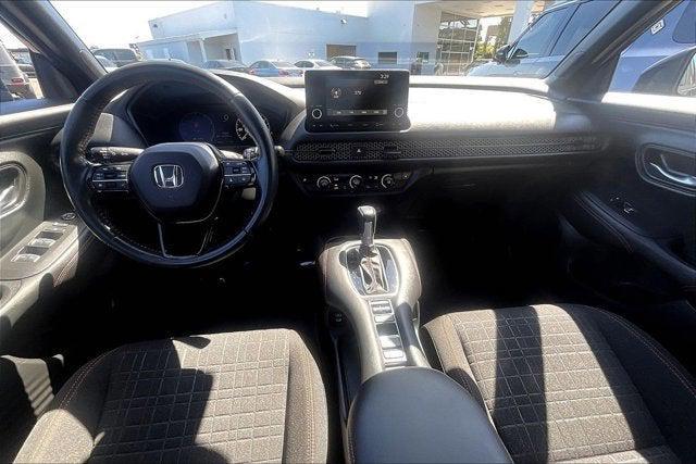 Photo of 2024 Crystal Black Pearl Honda HR-V