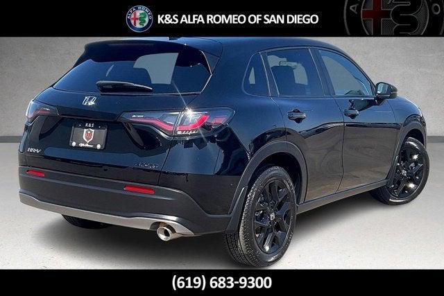 Photo of 2024 Crystal Black Pearl Honda HR-V