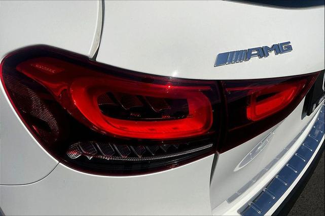 Photo of 2021 Polar White Mercedes-Benz AMG GLA 35