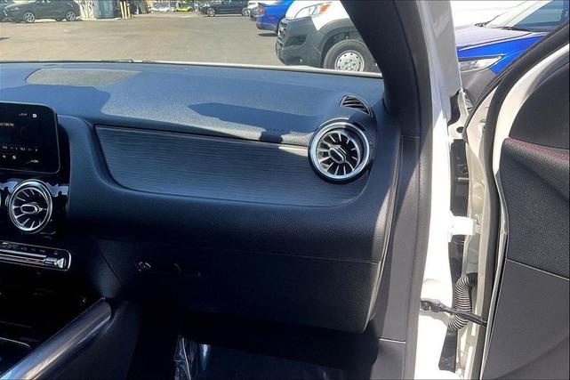 Photo of 2021 Polar White Mercedes-Benz AMG GLA 35