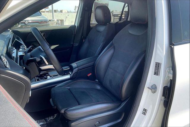 Photo of 2021 Polar White Mercedes-Benz AMG GLA 35
