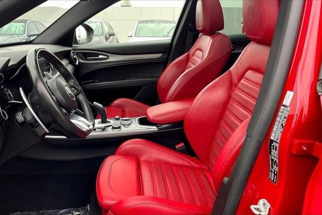 Photo of 2022 Alfa Rosso Alfa Romeo Stelvio