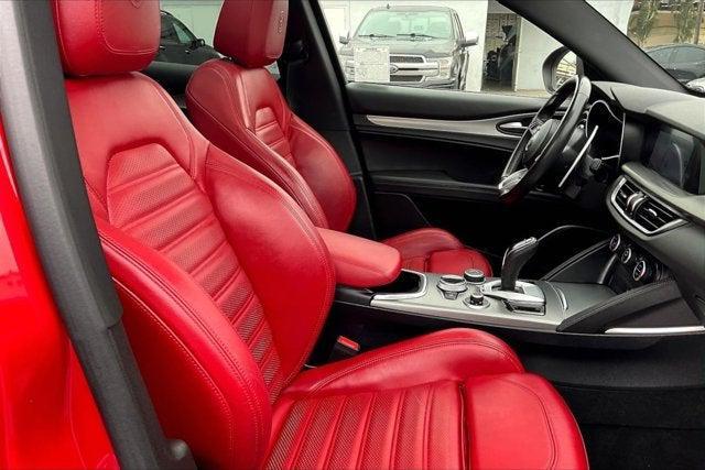 Photo of 2022 Alfa Rosso Alfa Romeo Stelvio