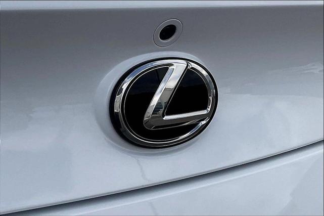 Photo of 2018 Ultra White Lexus LC 500