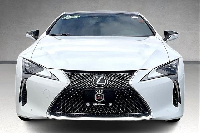 Photo of 2018 Ultra White Lexus LC 500