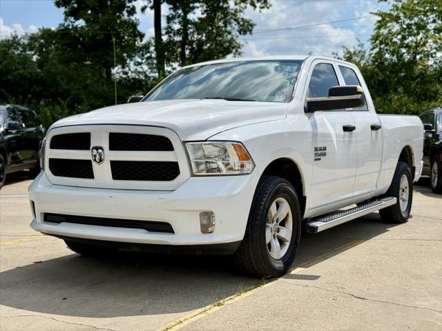 Photo of 2019 Bright White Clearcoat RAM 1500