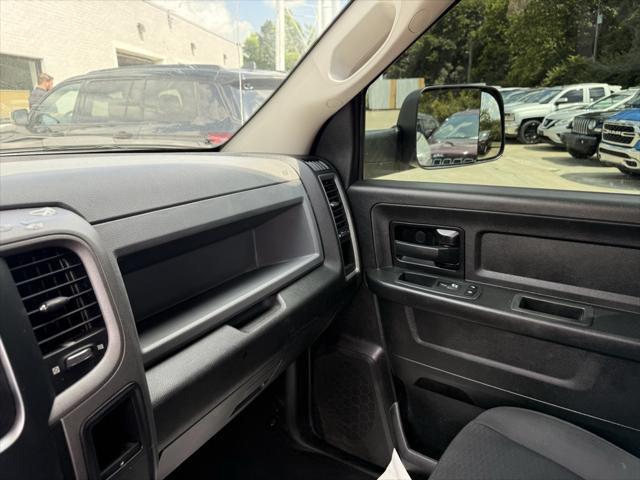 Photo of 2019 Bright White Clearcoat RAM 1500
