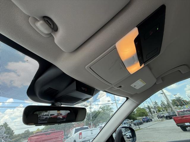 Photo of 2023 Super Black Nissan Rogue