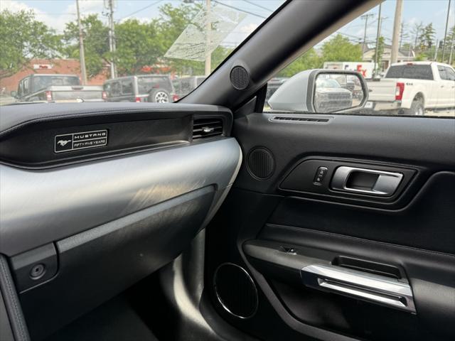 Photo of 2020 Silver Metallic Ford Mustang