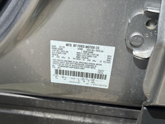 Photo of 2023 Silver Metallic Ford Explorer