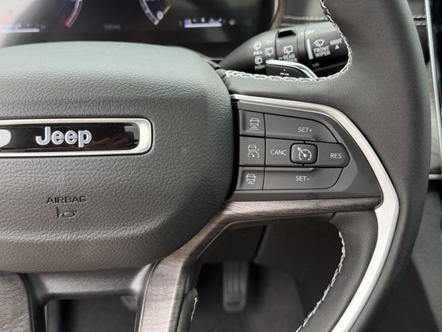 Photo of 2025 Baltic Gray Metallic Clearcoat Jeep Grand Cherokee
