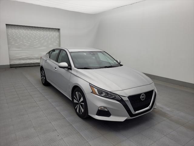 Photo of 2022 Brilliant Silver Metallic Nissan Altima