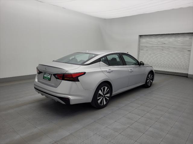 Photo of 2022 Brilliant Silver Metallic Nissan Altima