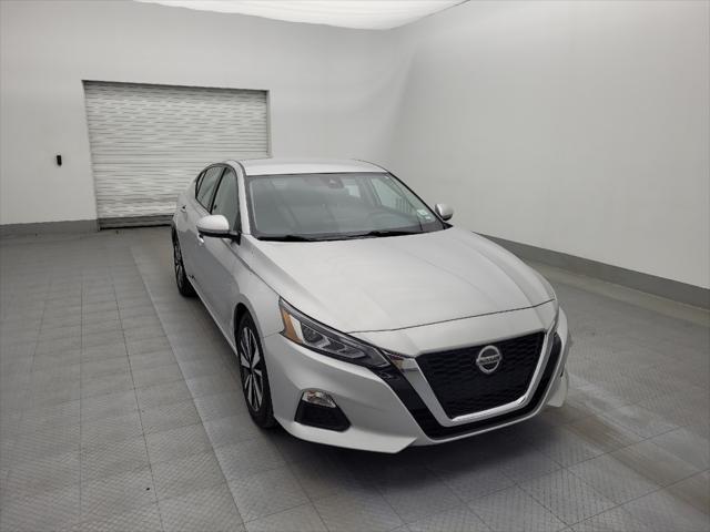 Photo of 2022 Brilliant Silver Metallic Nissan Altima