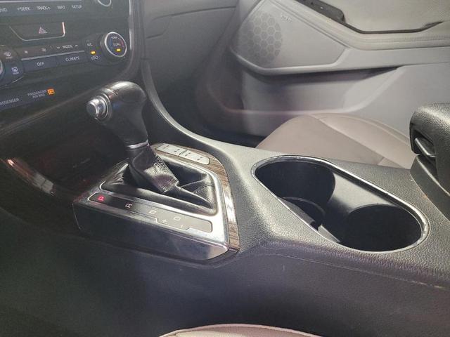 Photo of 2015 Silver Kia Optima