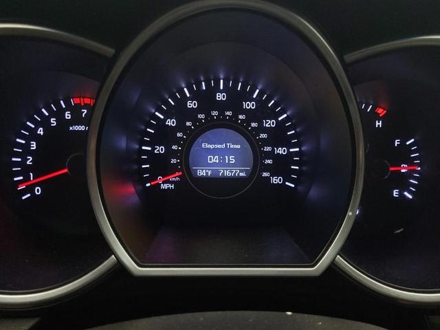 Photo of 2015 Silver Kia Optima