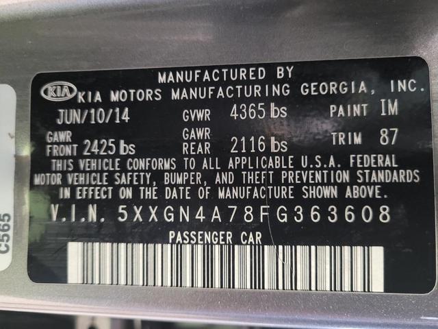 Photo of 2015 Silver Kia Optima