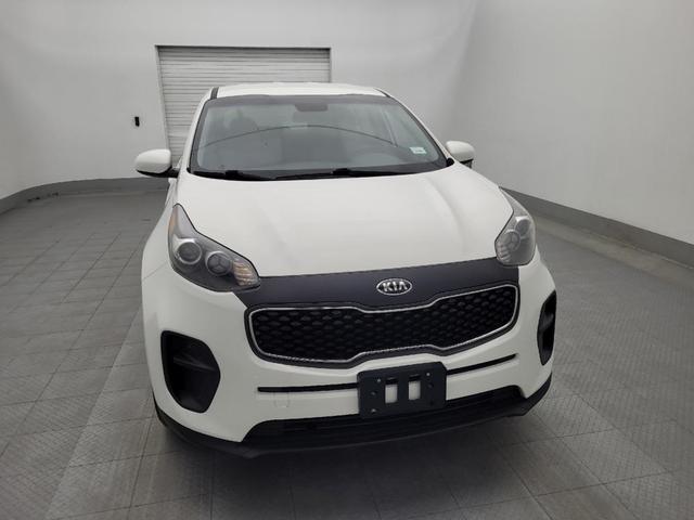 Photo of 2017 Clear White Kia Sportage