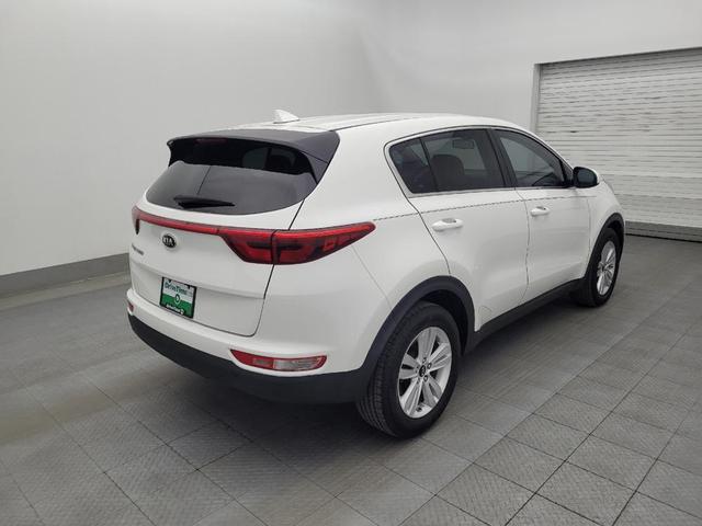 Photo of 2017 Clear White Kia Sportage