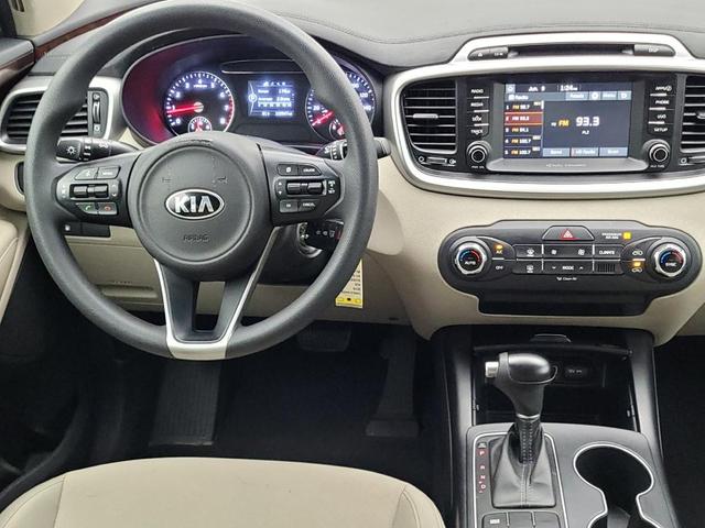 Photo of 2018 Blaze Blue Kia Sorento