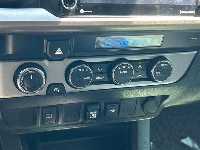 Photo of 2022 White Toyota Tacoma