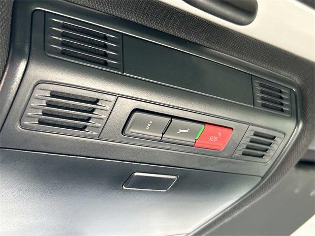 Photo of 2021 Pure White Volkswagen Jetta