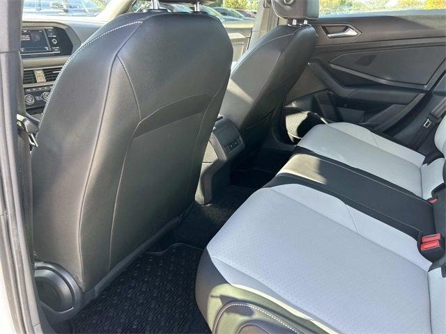 Photo of 2021 Pure White Volkswagen Jetta