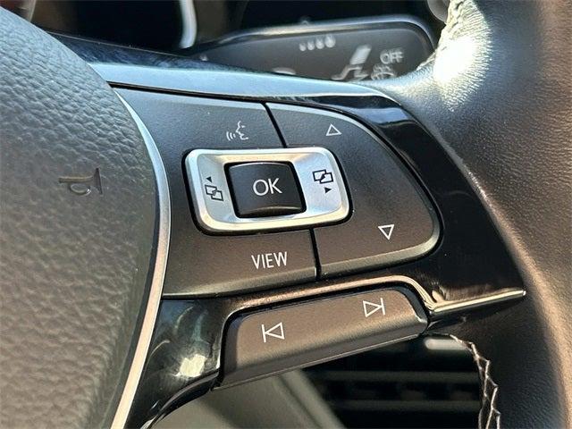 Photo of 2021 Pure White Volkswagen Jetta