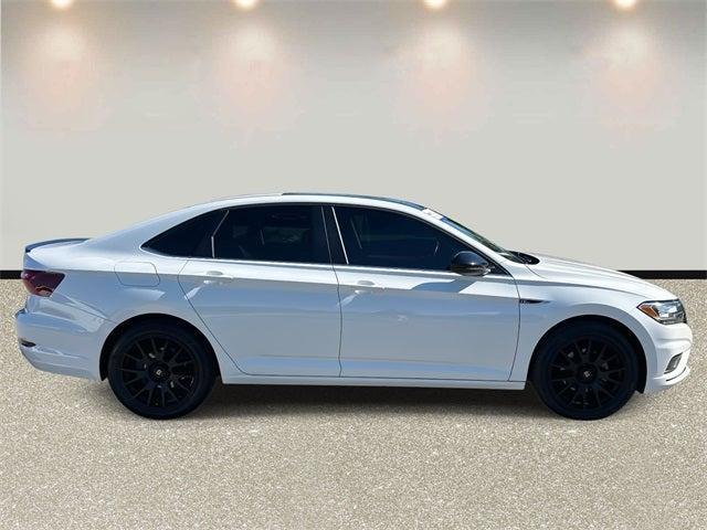 Photo of 2021 Pure White Volkswagen Jetta
