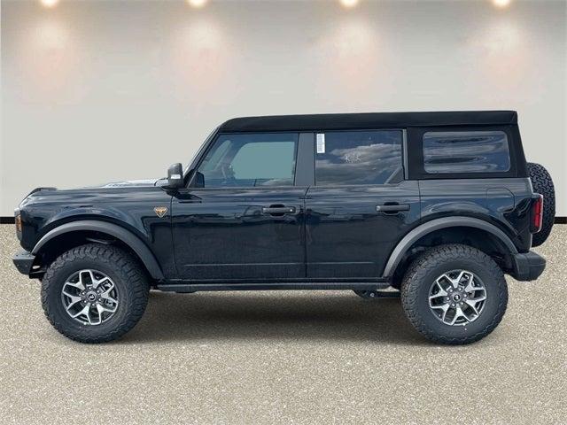Photo of 2025 Shadow Black Ford Bronco
