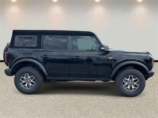 Photo of 2025 Shadow Black Ford Bronco