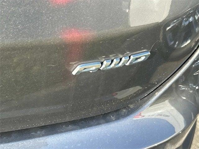 Photo of 2024 Gray Metallic Ford Edge