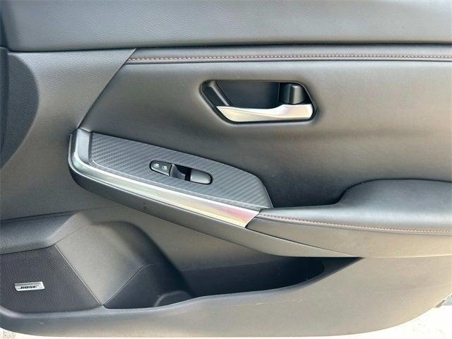 Photo of 2024 2t Gry Blk Roof Nissan Sentra