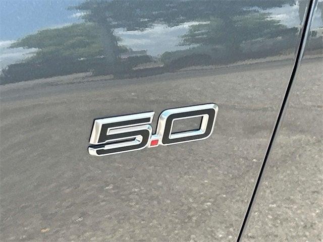 Photo of 2025 Gray Ford Mustang