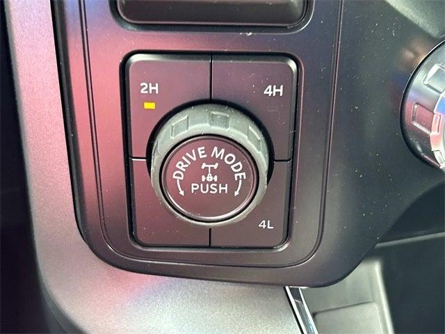 Photo of 2025 Oxford White Ford F-150