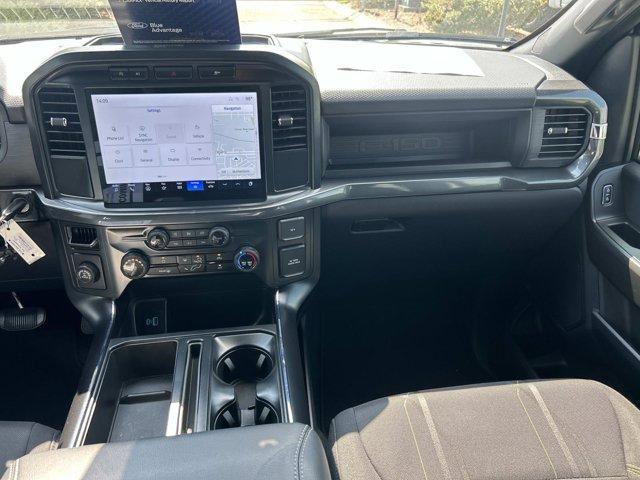 Photo of 2024 Oxford White Ford F-150