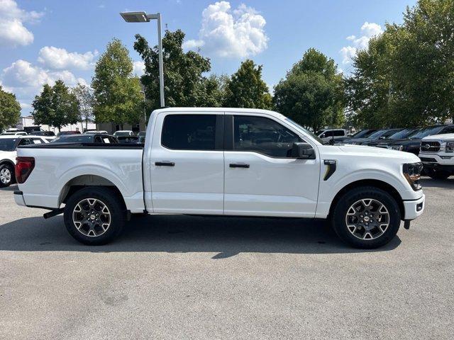 Photo of 2024 Oxford White Ford F-150