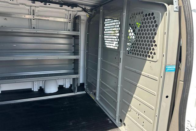 Photo of 2022 Summit White GMC Savana 2500